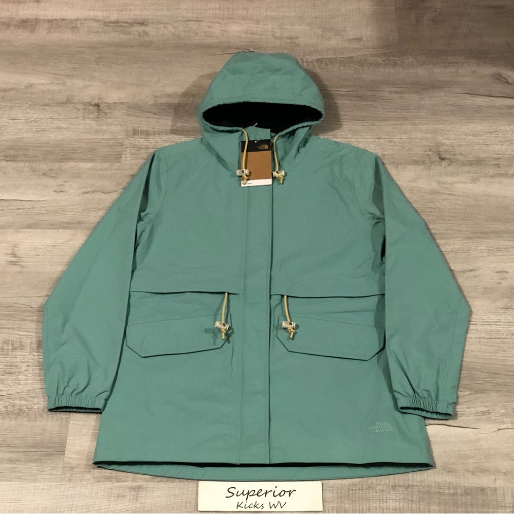 The North Face Women’s M66 Utility Rain Jacket “Wasabi”